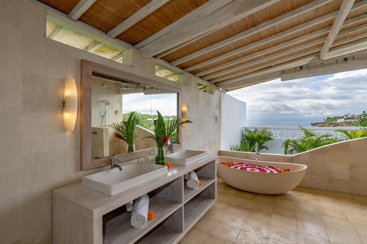 Вилла Casa Del Mar Нуса-Лембонган Экстерьер фото